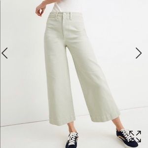 Madewell light green Emmett wide leg crops 26